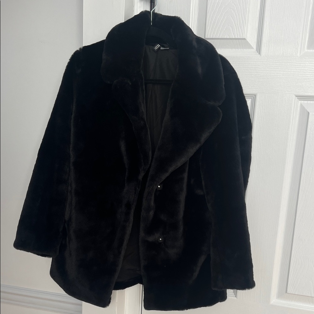 H&M Black fur Jacket size xs